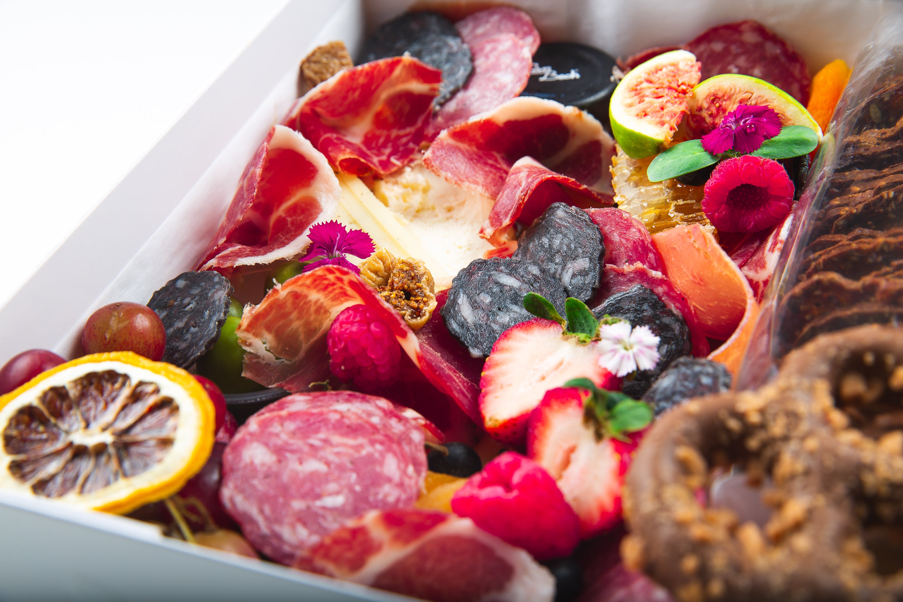 Holiday Charcuterie Box (Serves 4 - 6)