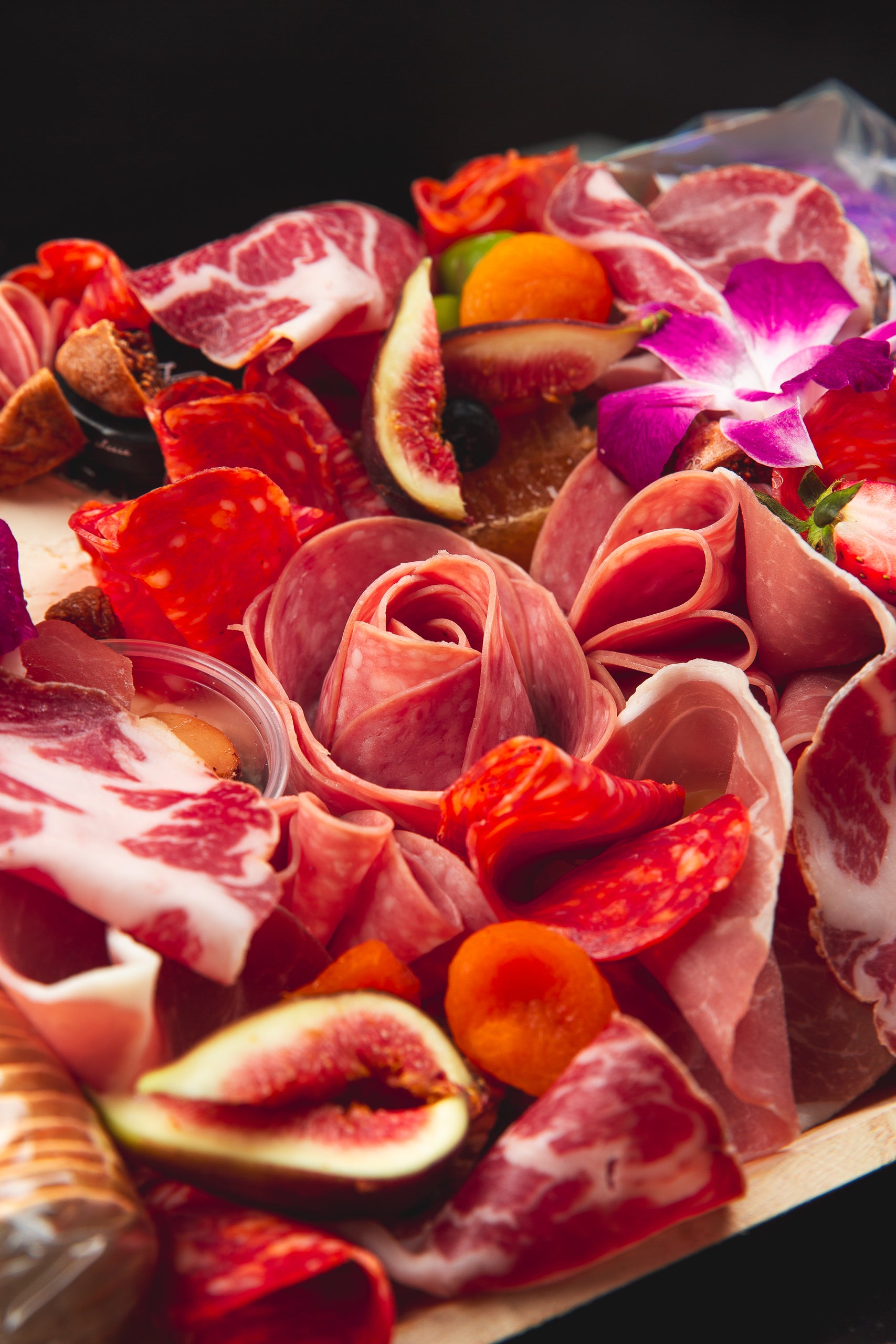 Bon Appetite Charcuterie Board (Serves 6-9)