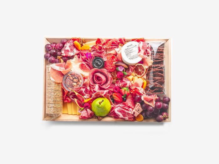 Small Deluxe Charcuterie Board (Serves 10-15)